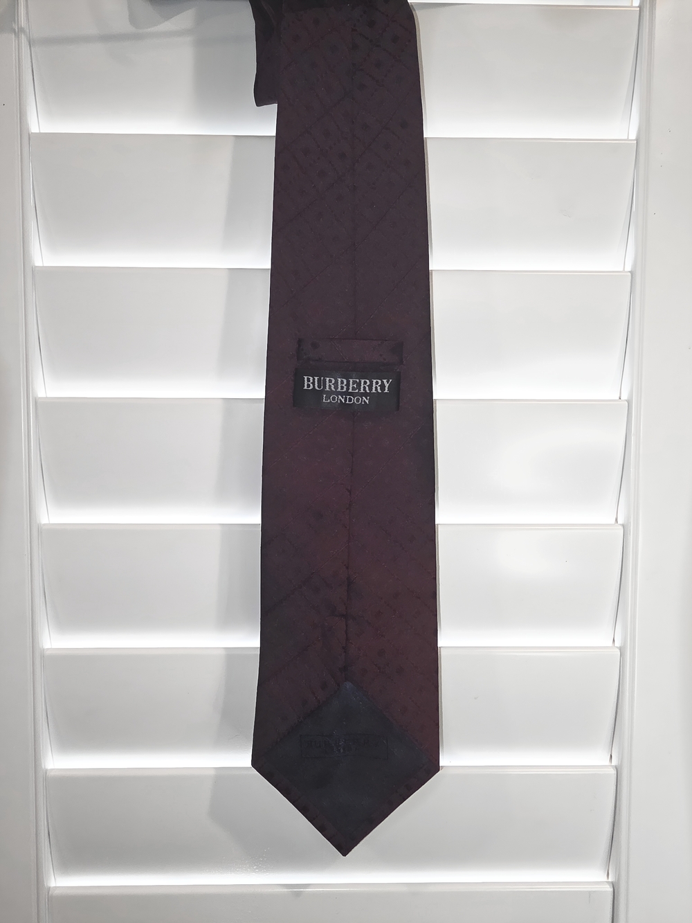 Burberry Men's Deep Wine Textured Silk Tie